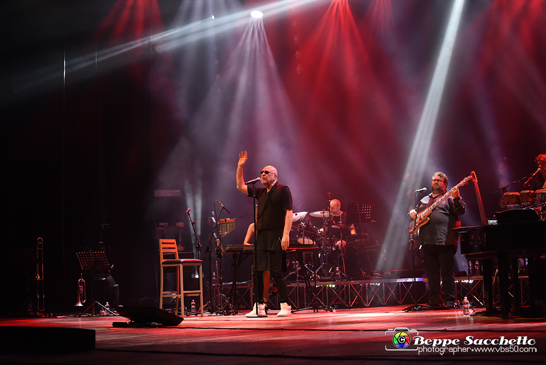 VBS_9207 - Concerto Mario Biondi - Romantic Tour 2022.jpg